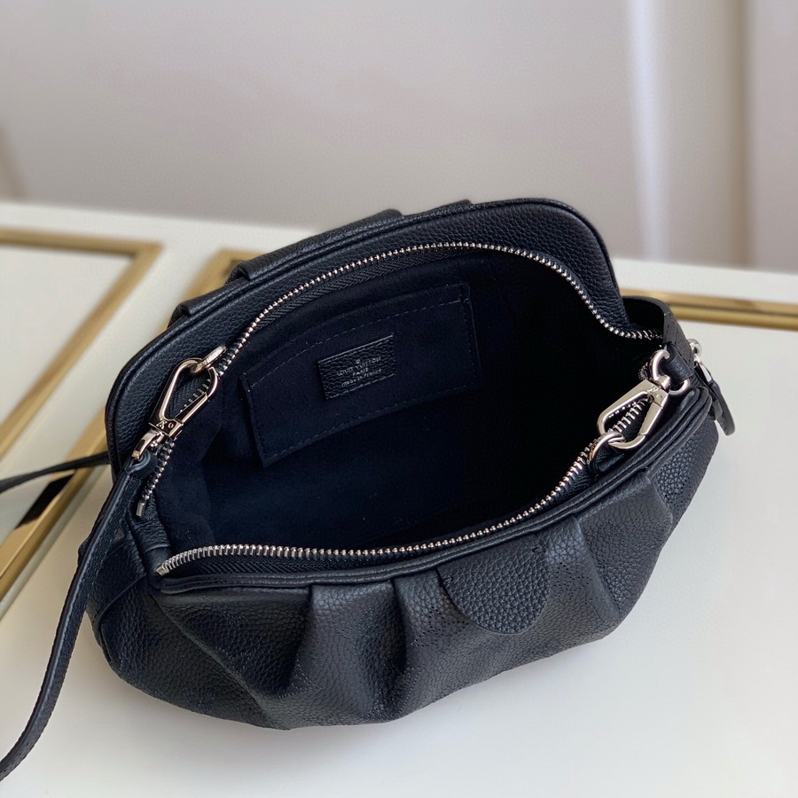 M80093 SCALA MINI POUCH Louis Vuitton LV
