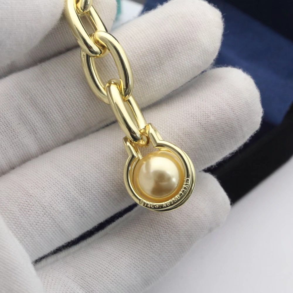 Earrings & Ear Stud, Tiffany & Co.