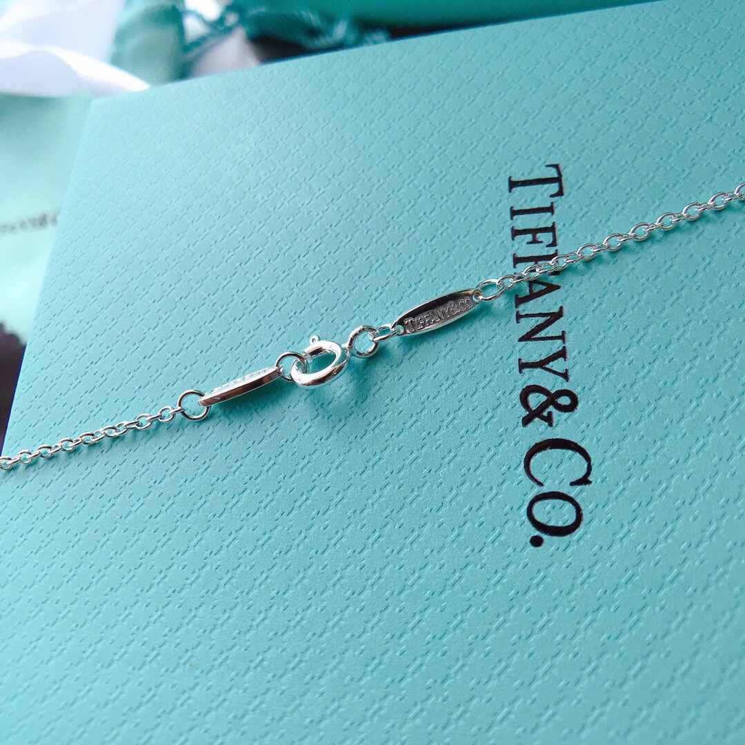 Necklaces & Pendants, Tiffany & Co.
