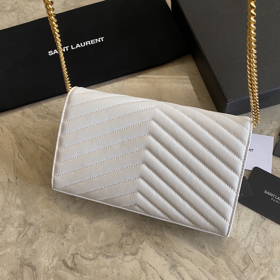 YSL Saint Laurent, 377828, MONOGRAM CHAIN WALLET GRAIN DE POUDRE TEXTURED MATELASSÉ LEATHER, STRAP DROP: 48 CM