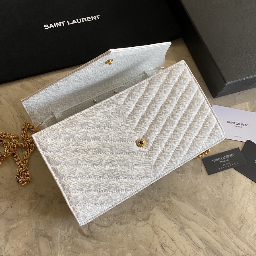 YSL Saint Laurent, 377828, MONOGRAM CHAIN WALLET GRAIN DE POUDRE TEXTURED MATELASSÉ LEATHER, STRAP DROP: 48 CM