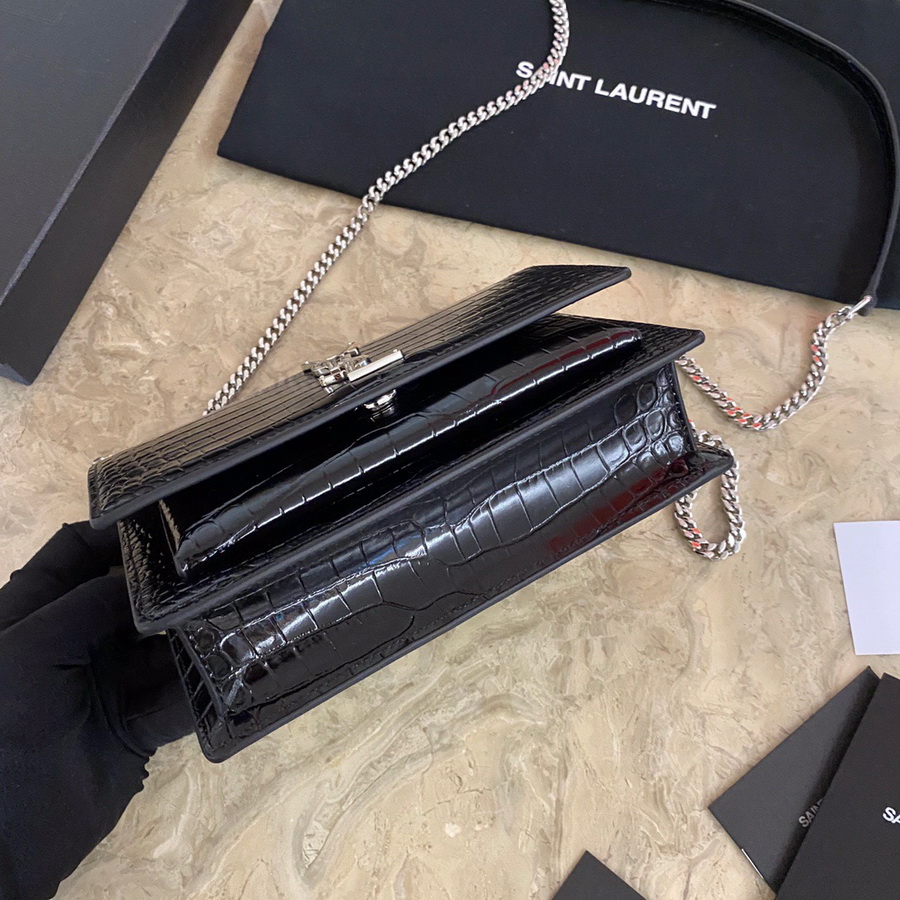 533026 SUNSET CHAIN WALLET IN SHINY CROCODILE-EMBOSSED LEATHER, YSL Saint Laurent