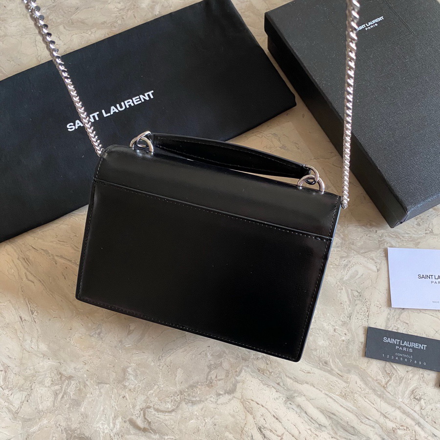 533026 SUNSET CHAIN WALLET IN SMOOTH LEATHER, YSL Saint Laurent