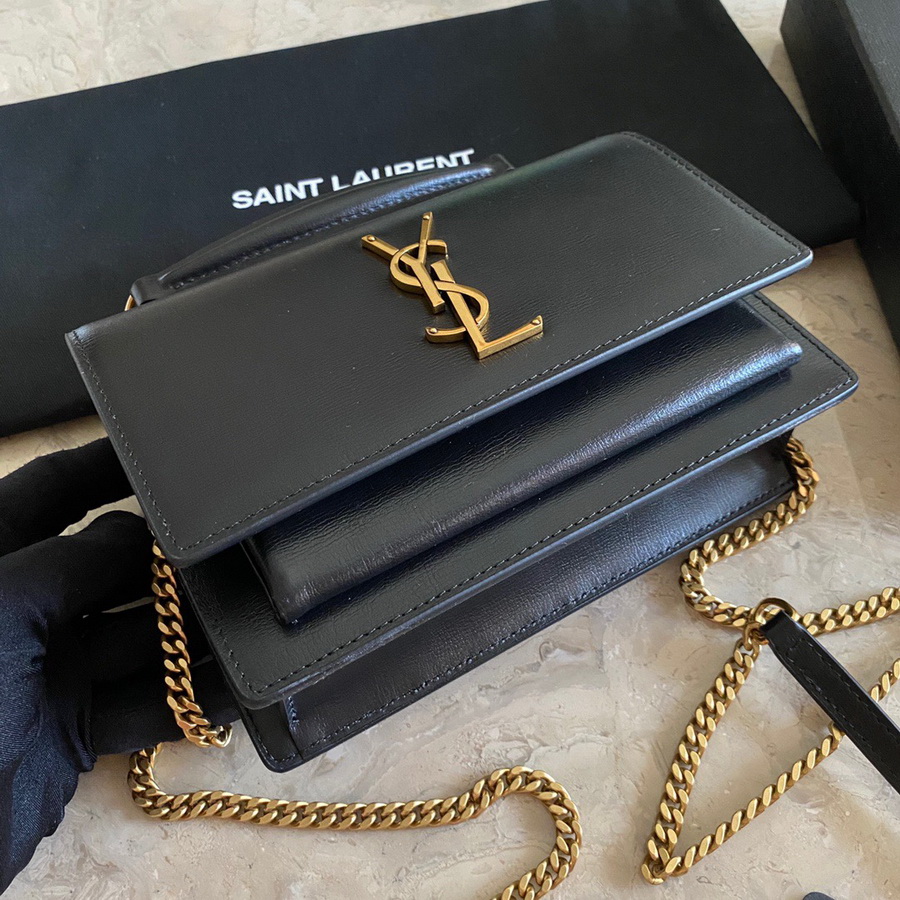 533026 SUNSET CHAIN WALLET IN SMOOTH LEATHER, YSL Saint Laurent