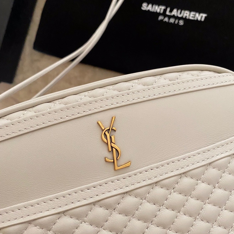 648990 VICTOIRE CAMERA BAG IN QUILTED LAMBSKIN, YSL Saint Laurent
