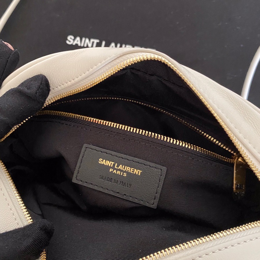 648990 VICTOIRE CAMERA BAG IN QUILTED LAMBSKIN, YSL Saint Laurent