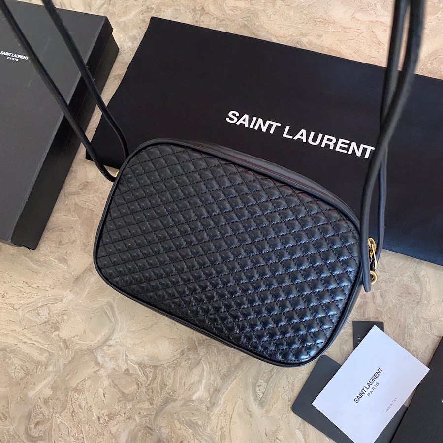 648990 VICTOIRE CAMERA BAG IN QUILTED LAMBSKIN, YSL Saint Laurent