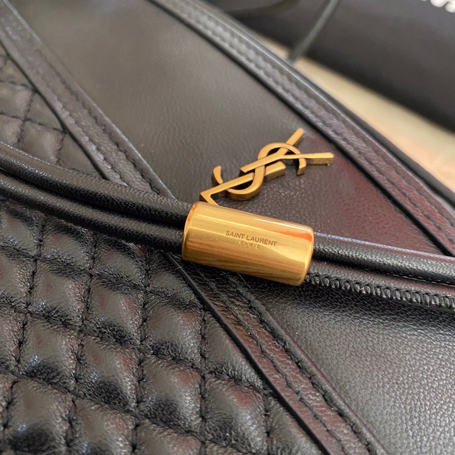 648990 VICTOIRE CAMERA BAG IN QUILTED LAMBSKIN, YSL Saint Laurent