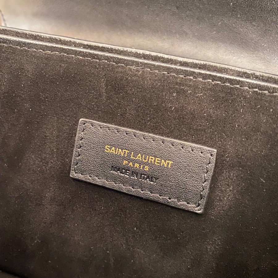 640290 ELISE SHOULDER BAG IN ALLIGATOR-EMBOSSED PATENT LEATHER, YSL Saint Laurent