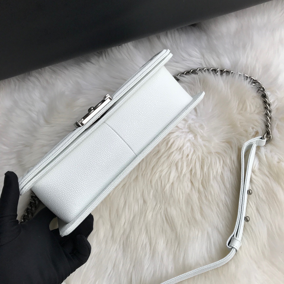 A67086, CHANEL BOY CHANEL HANDBAG, GRAINED CALFSKIN
