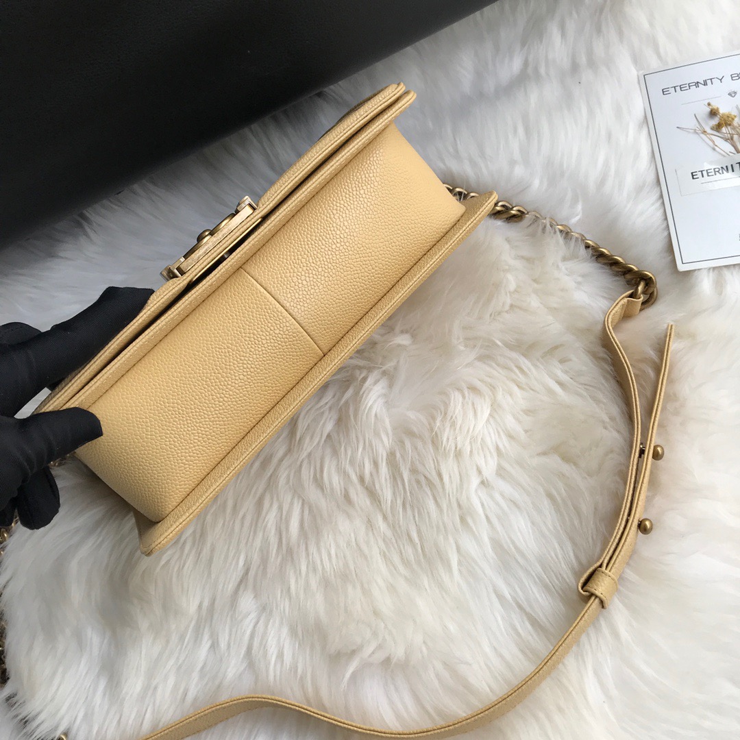 A67086, CHANEL BOY CHANEL HANDBAG, GRAINED CALFSKIN