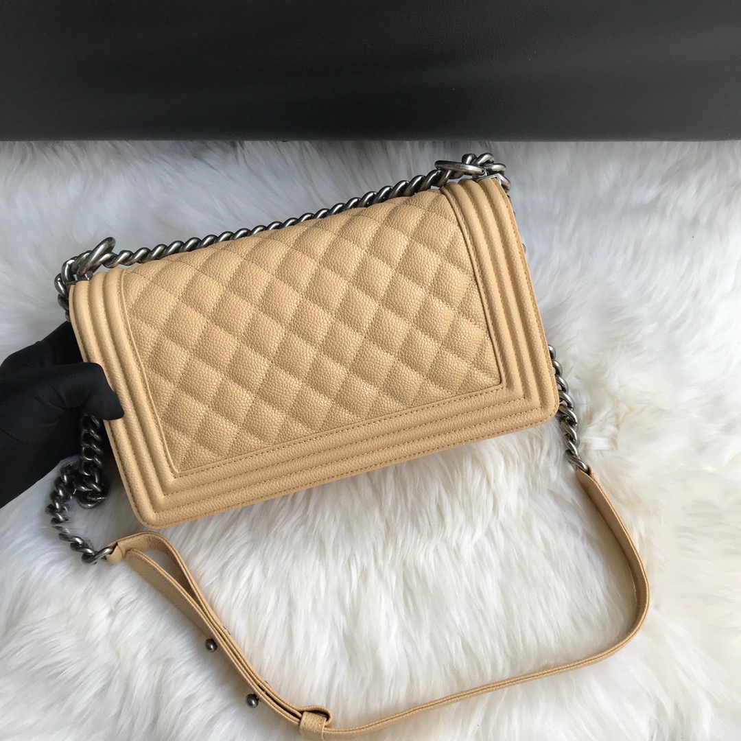 A67086, CHANEL BOY CHANEL HANDBAG, GRAINED CALFSKIN