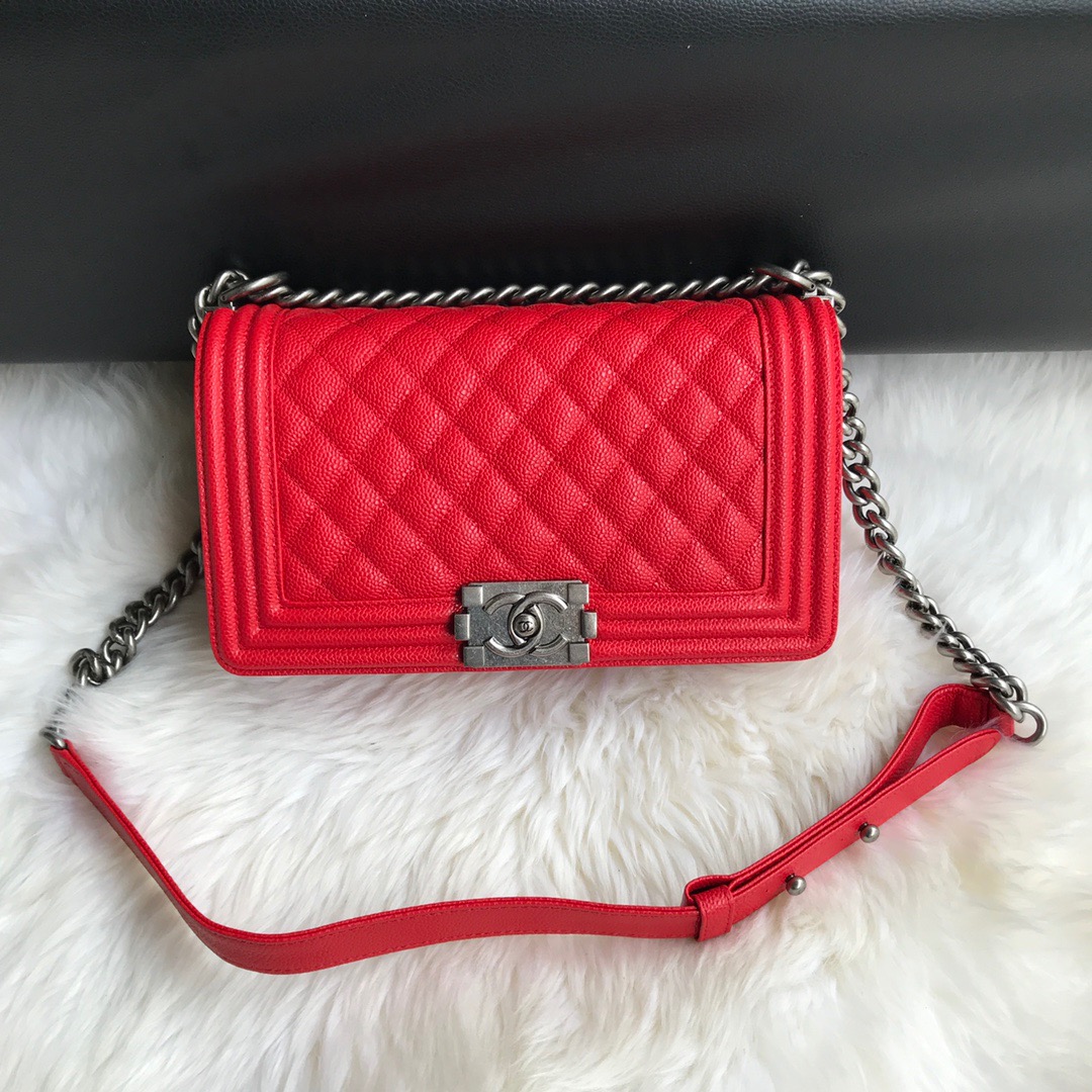 A67086, CHANEL BOY CHANEL HANDBAG, GRAINED CALFSKIN