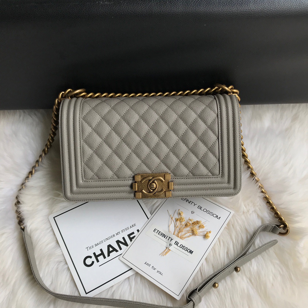 A67086, CHANEL BOY CHANEL HANDBAG, GRAINED CALFSKIN