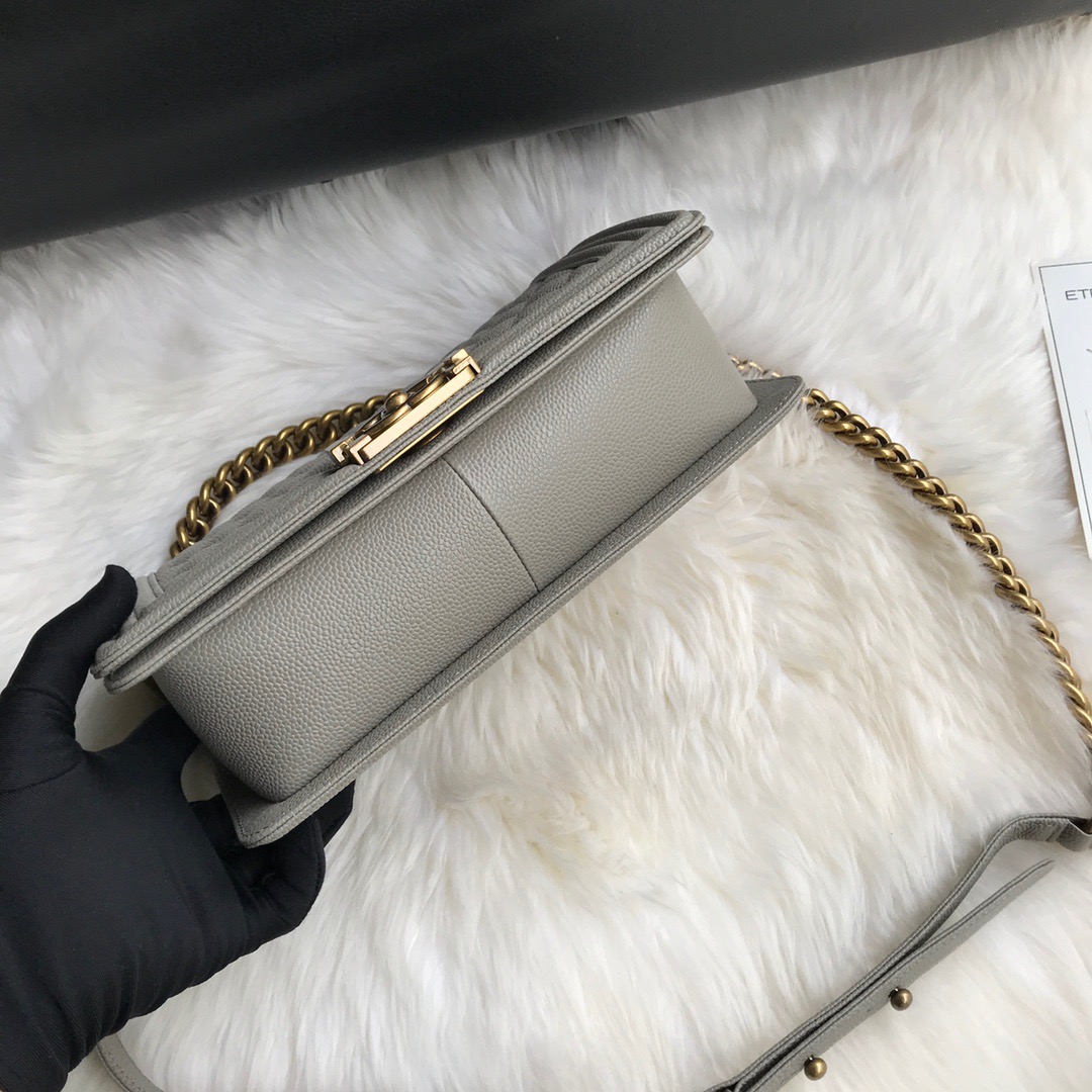 A67086, CHANEL BOY CHANEL HANDBAG, GRAINED CALFSKIN