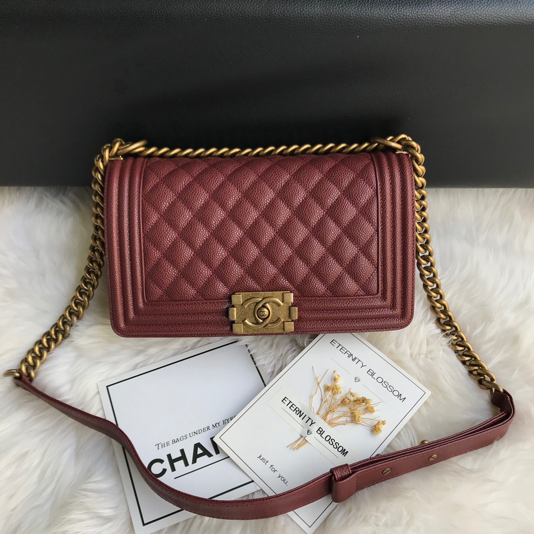 A67086, CHANEL BOY CHANEL HANDBAG, GRAINED CALFSKIN