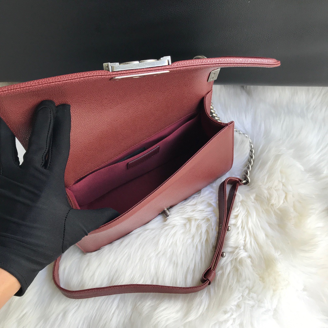 A67086, CHANEL BOY CHANEL HANDBAG, GRAINED CALFSKIN