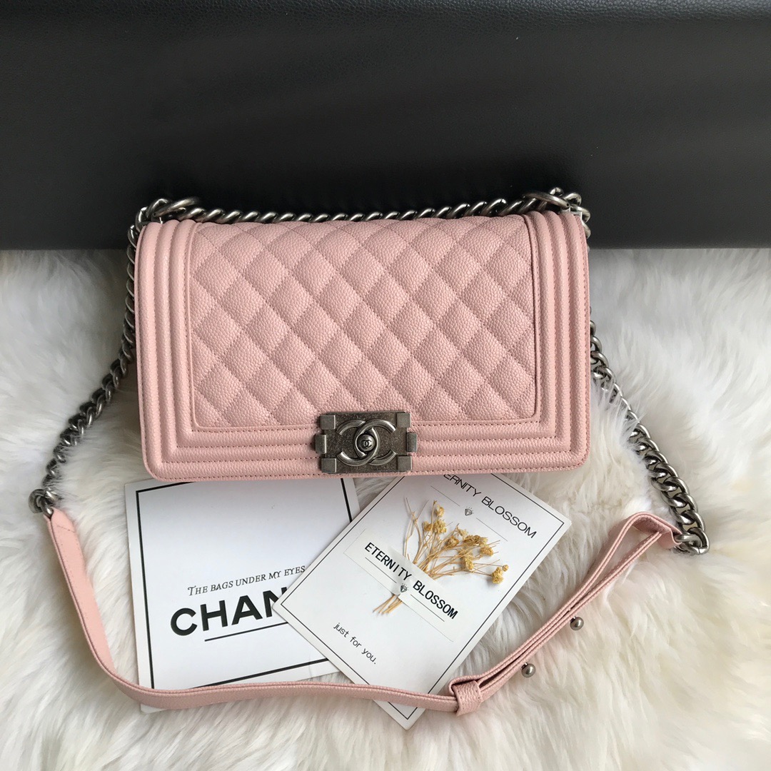 A67086, CHANEL BOY CHANEL HANDBAG, GRAINED CALFSKIN