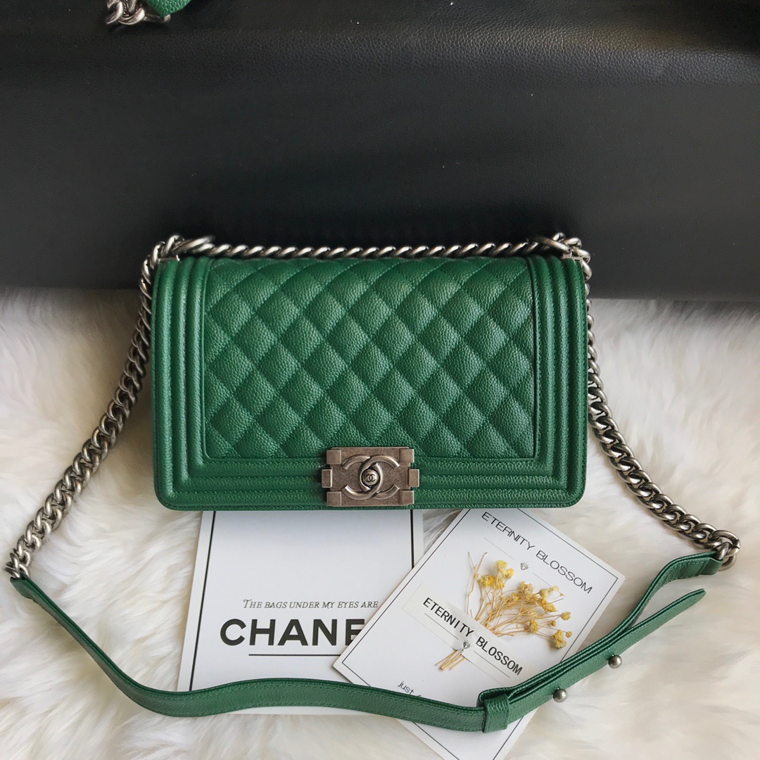 A67086, CHANEL BOY CHANEL HANDBAG, GRAINED CALFSKIN