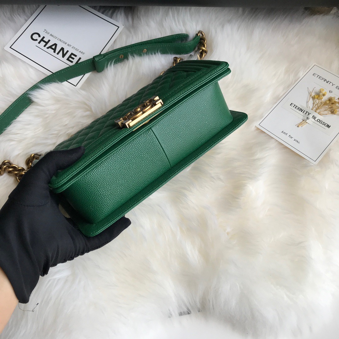 A67086, CHANEL BOY CHANEL HANDBAG, GRAINED CALFSKIN