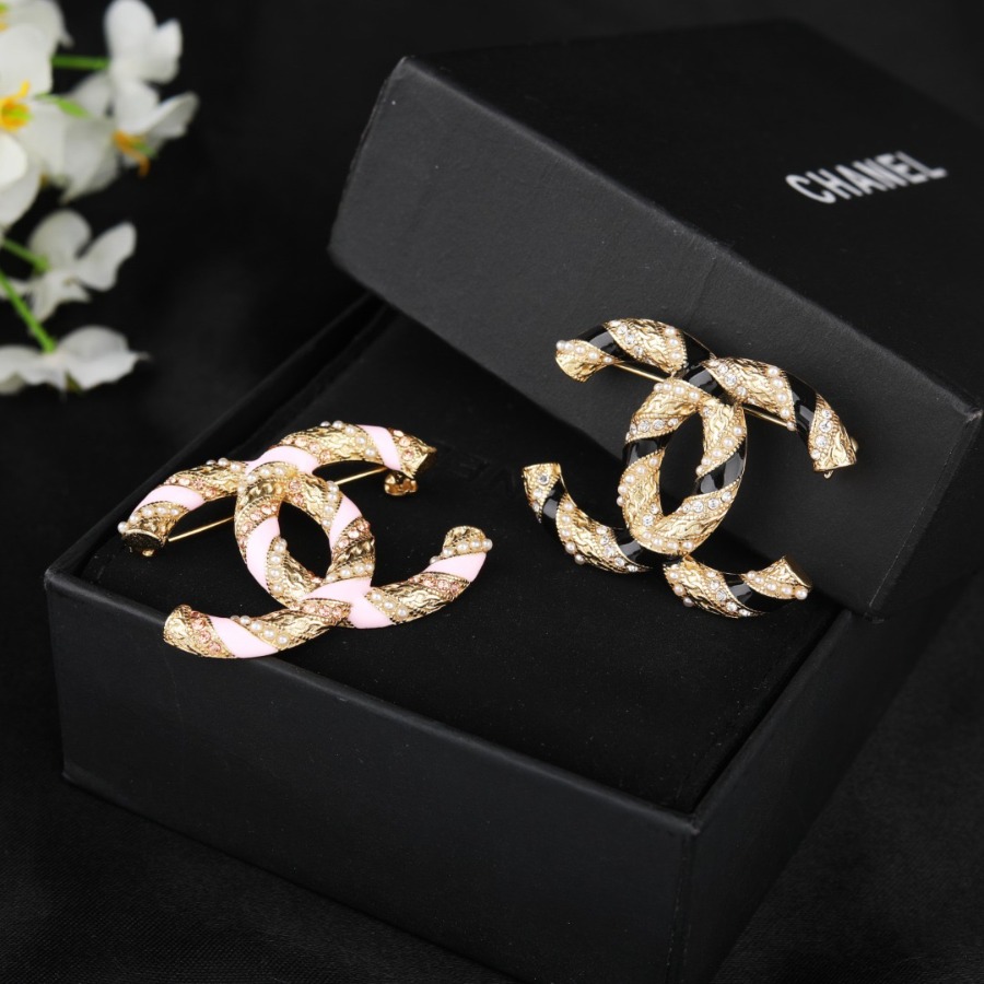 CHANEL BROOCHES