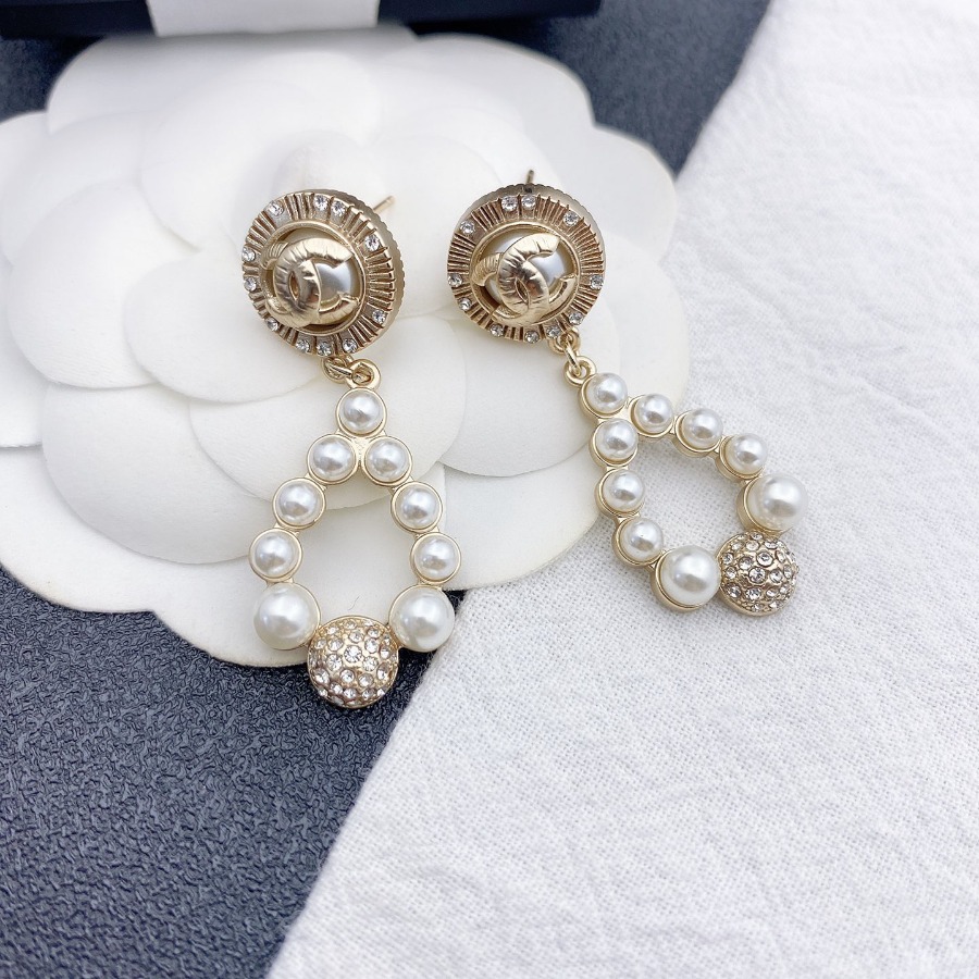 CHANEL BROOCHES