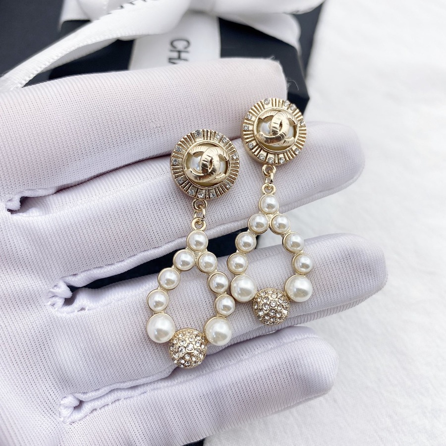 CHANEL BROOCHES