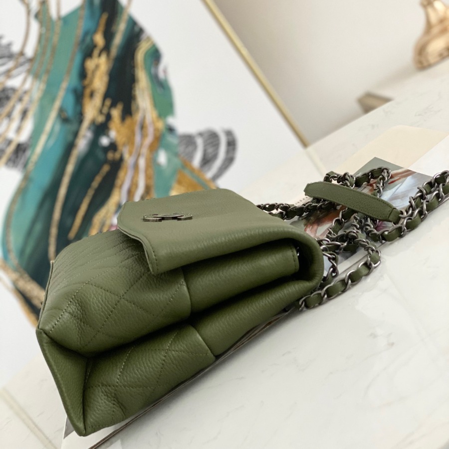chanel flap bag