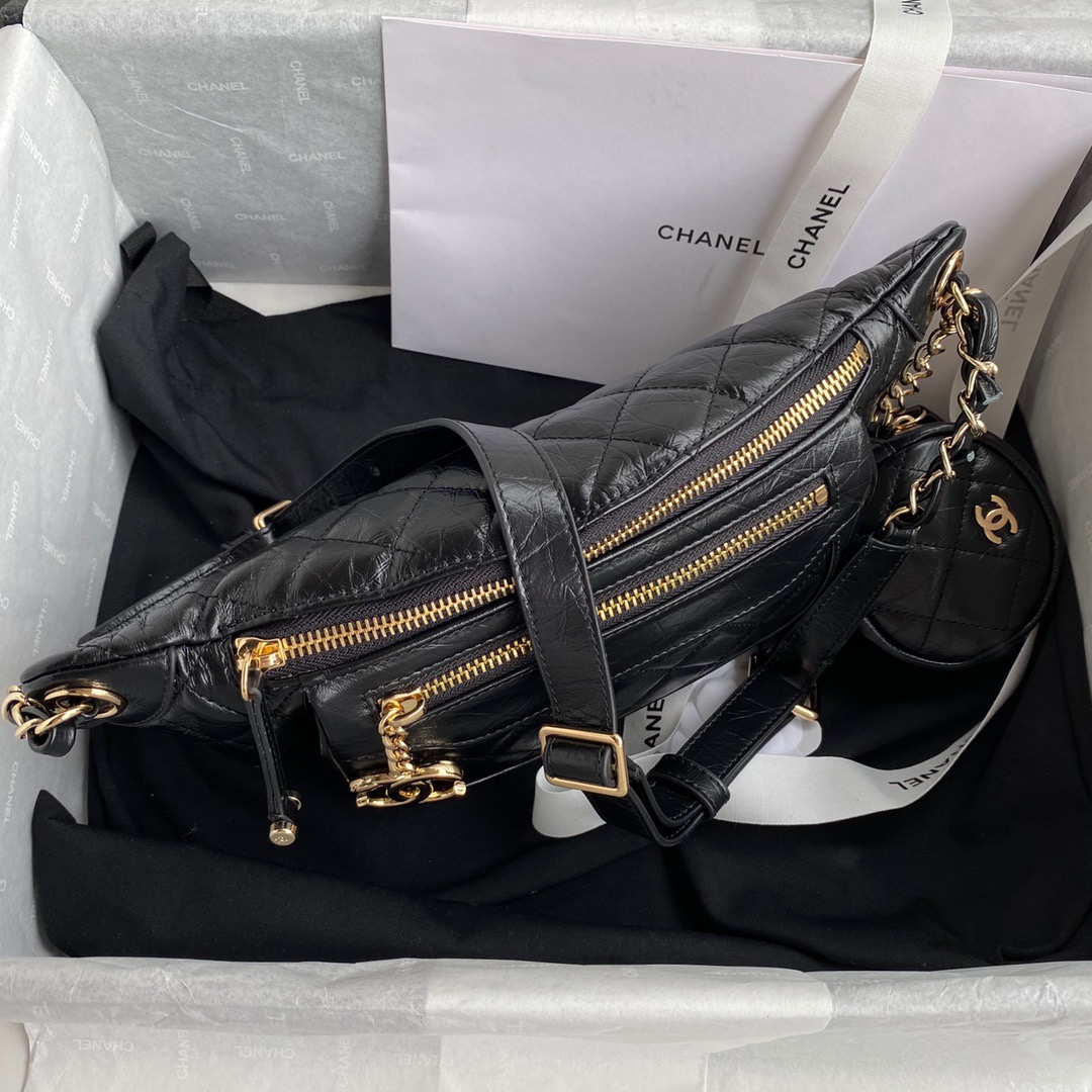 CHANEL BUMBAG