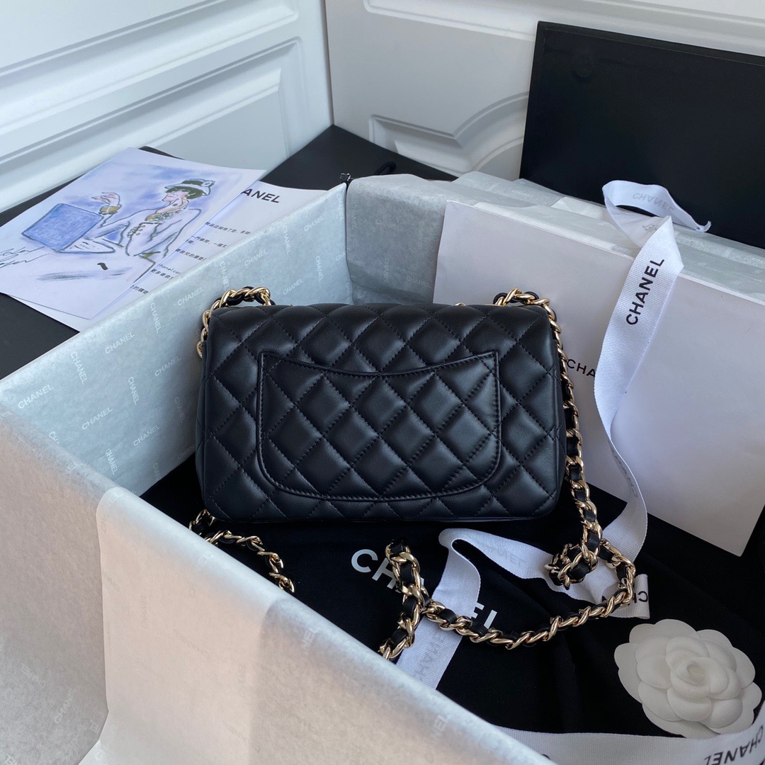 chanel flap bag