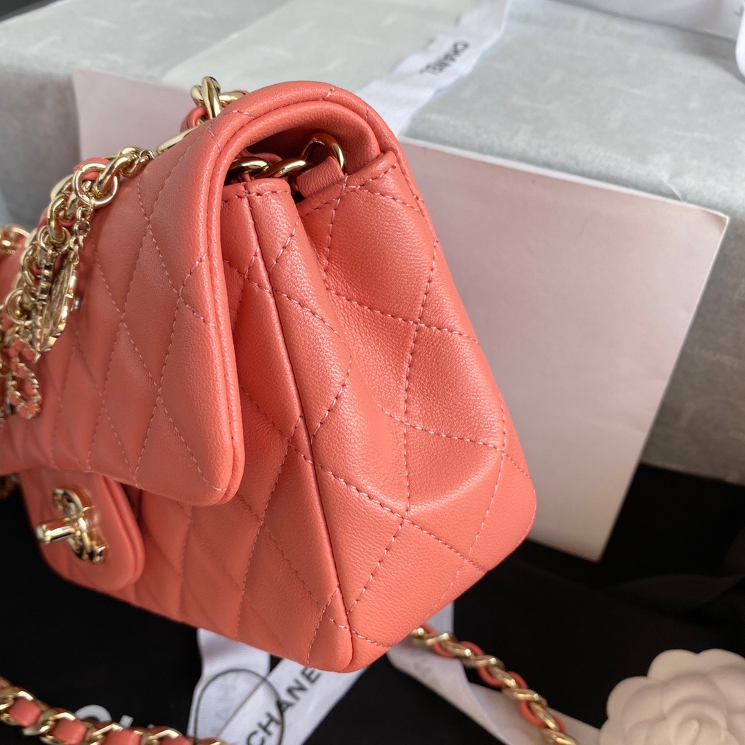 chanel flap bag