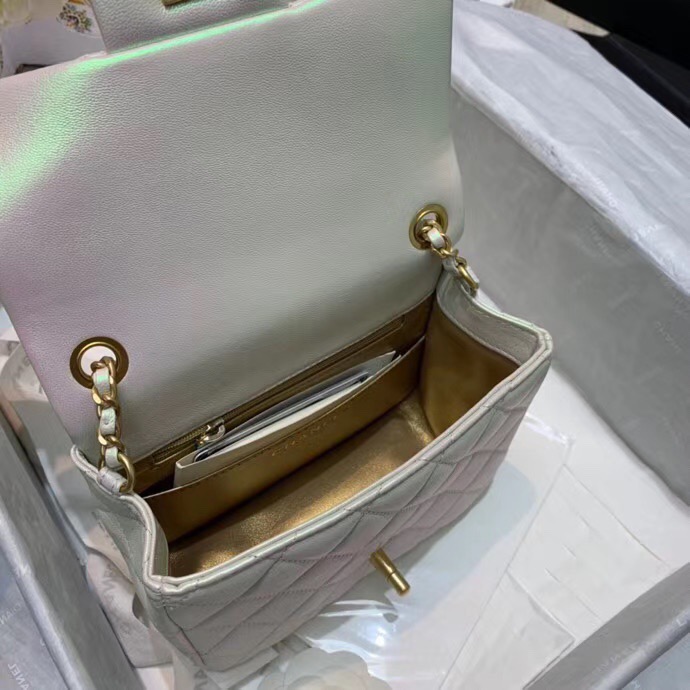 chanel flap bag