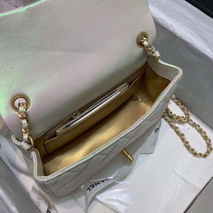 chanel flap bag