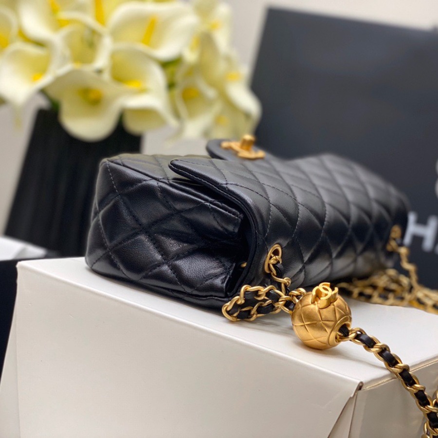 chanel flap bag