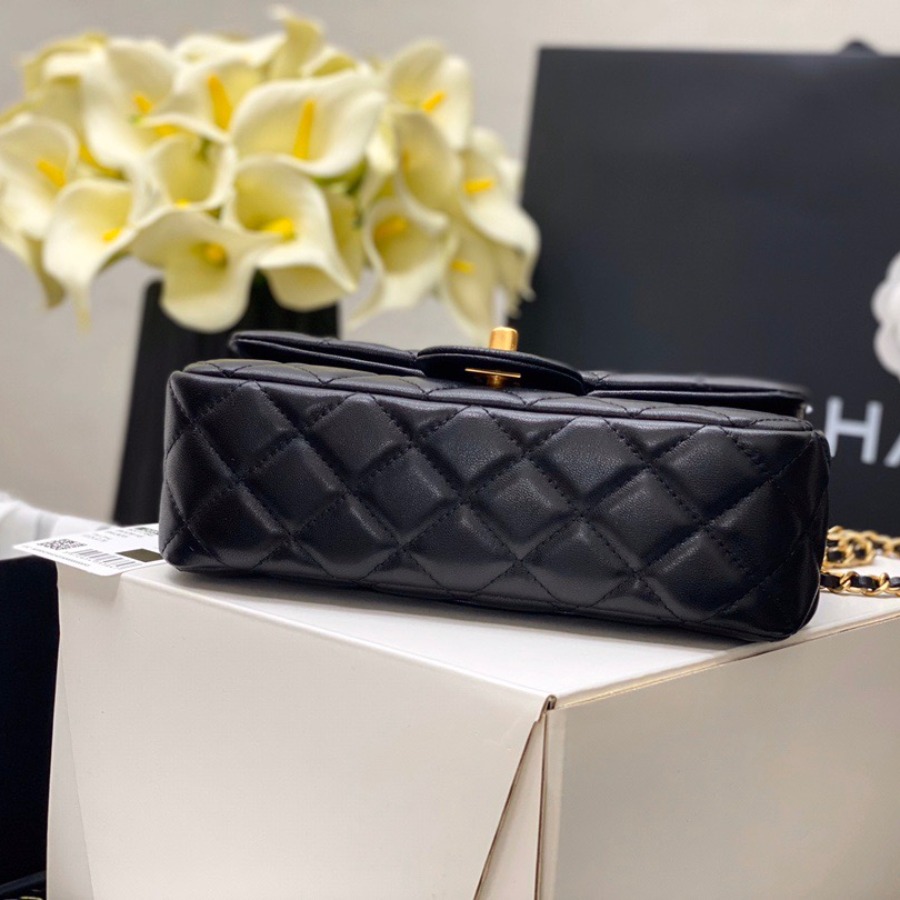 chanel flap bag