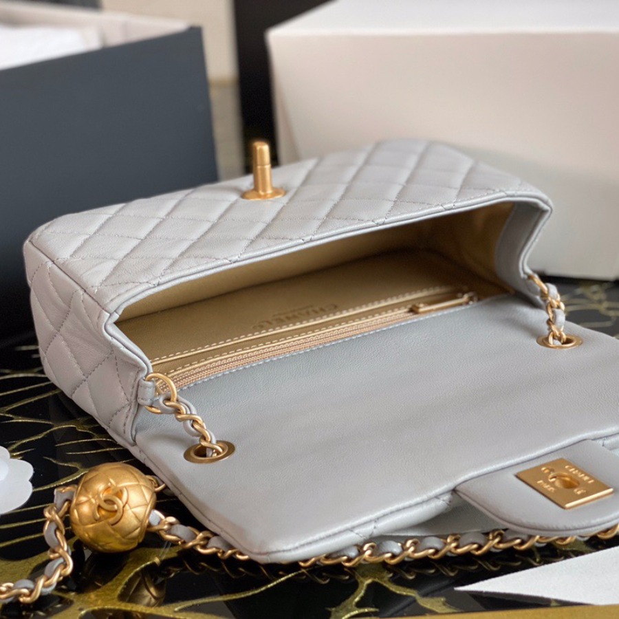 chanel flap bag
