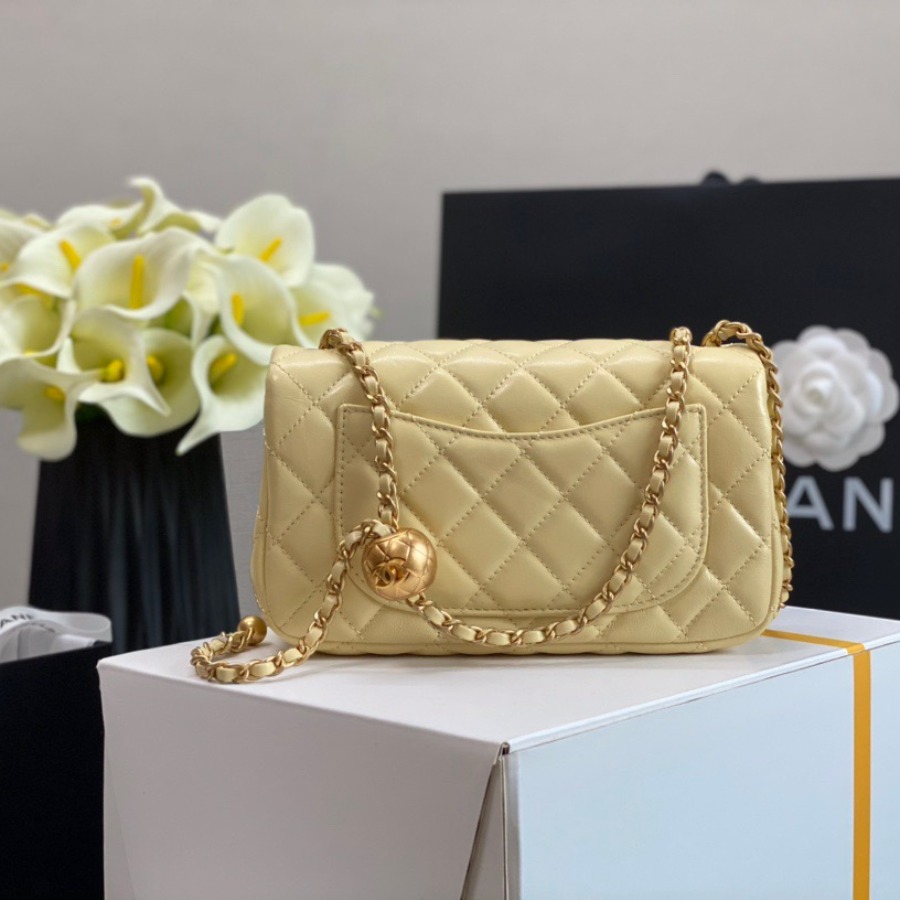 chanel flap bag