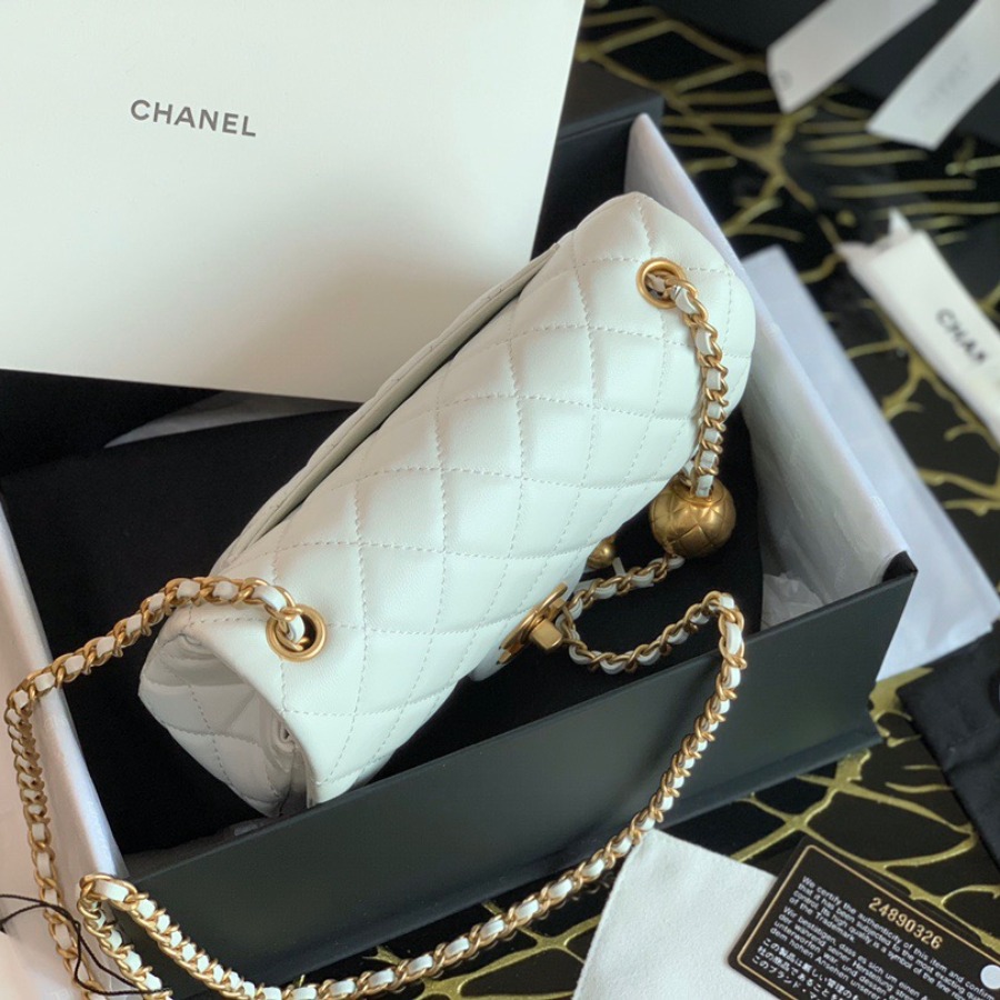 chanel flap bag