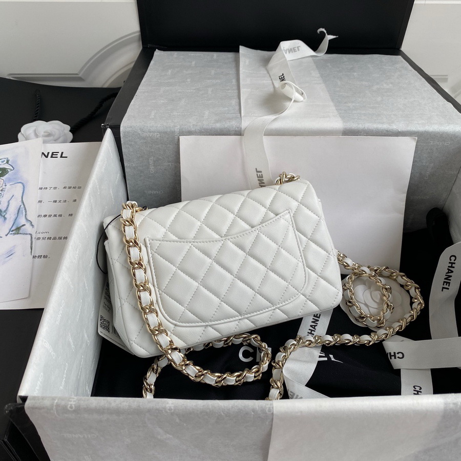 chanel flap bag