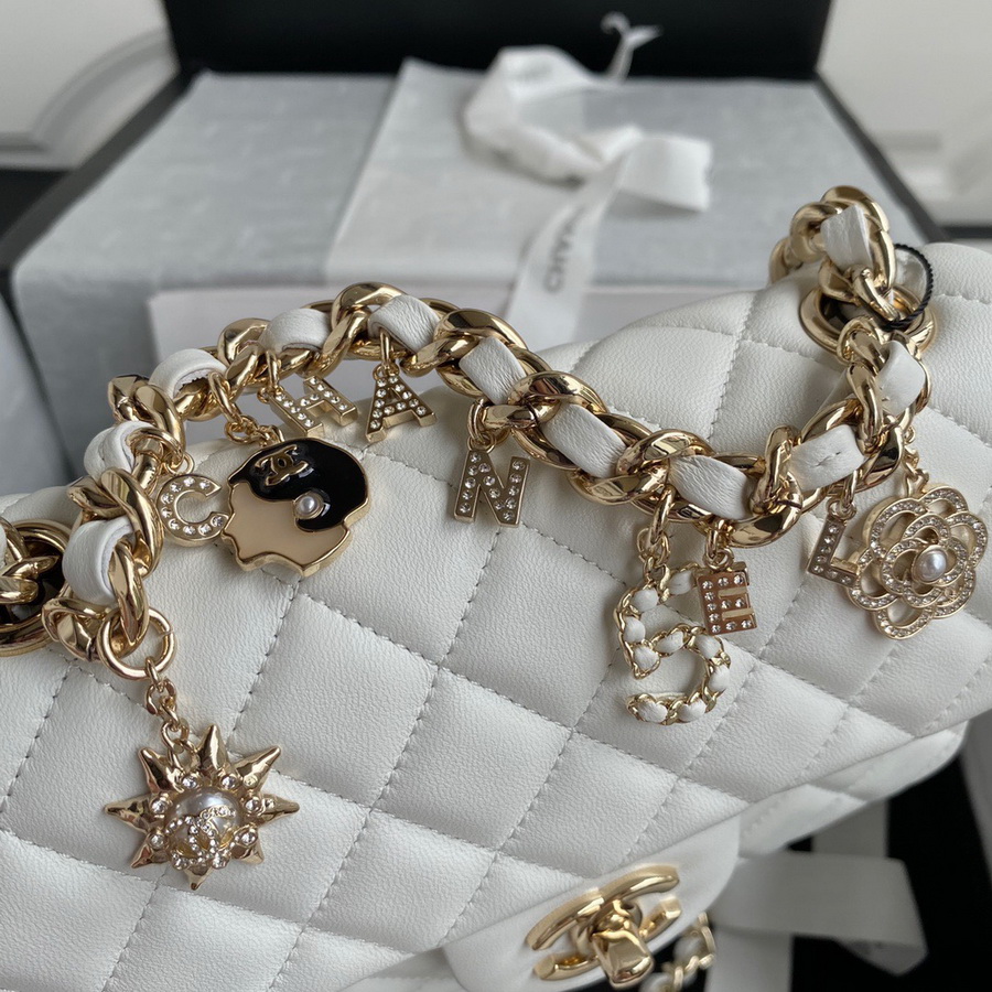 chanel flap bag