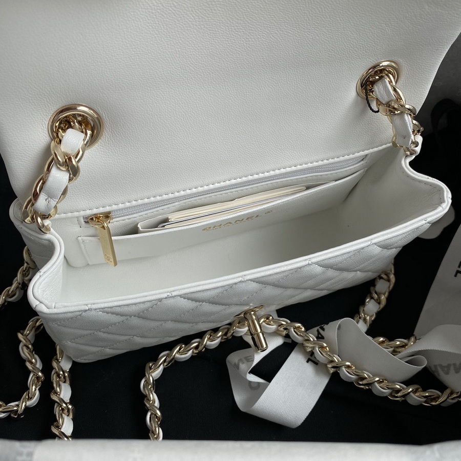 chanel flap bag