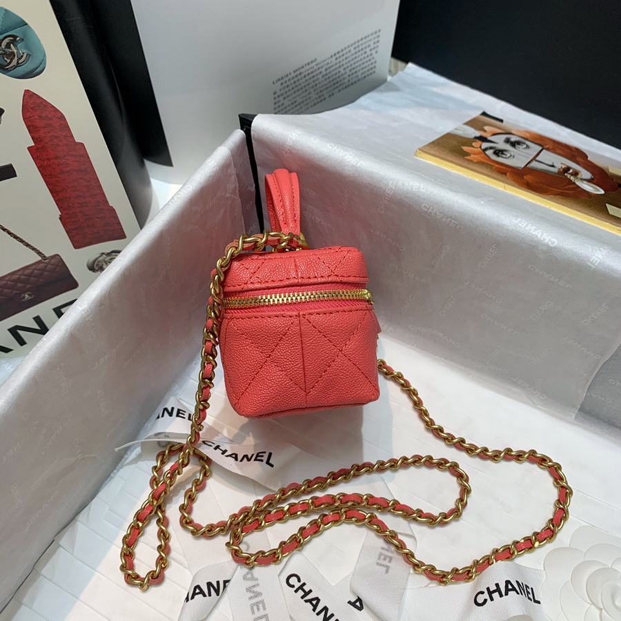 AP2194  small vanity with chain, chanel handbag