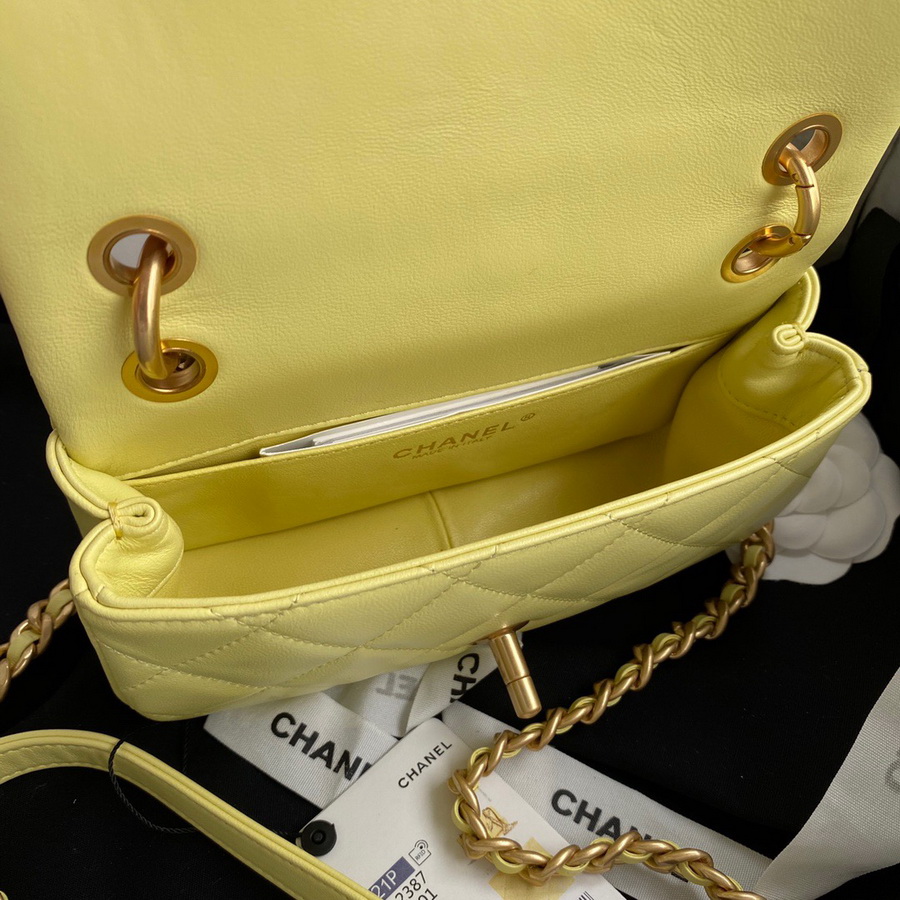 mini flap bag chanel