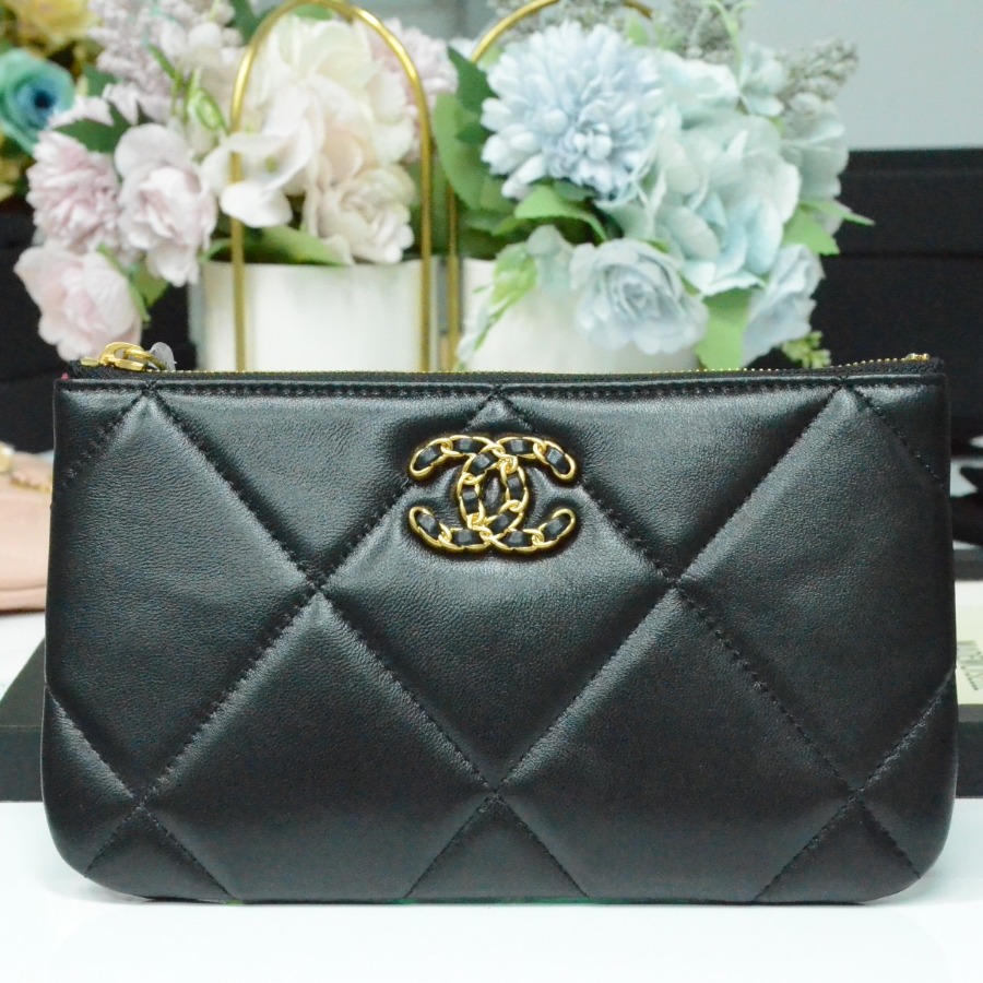 chanel 19 small pouch , chanel small leather goods