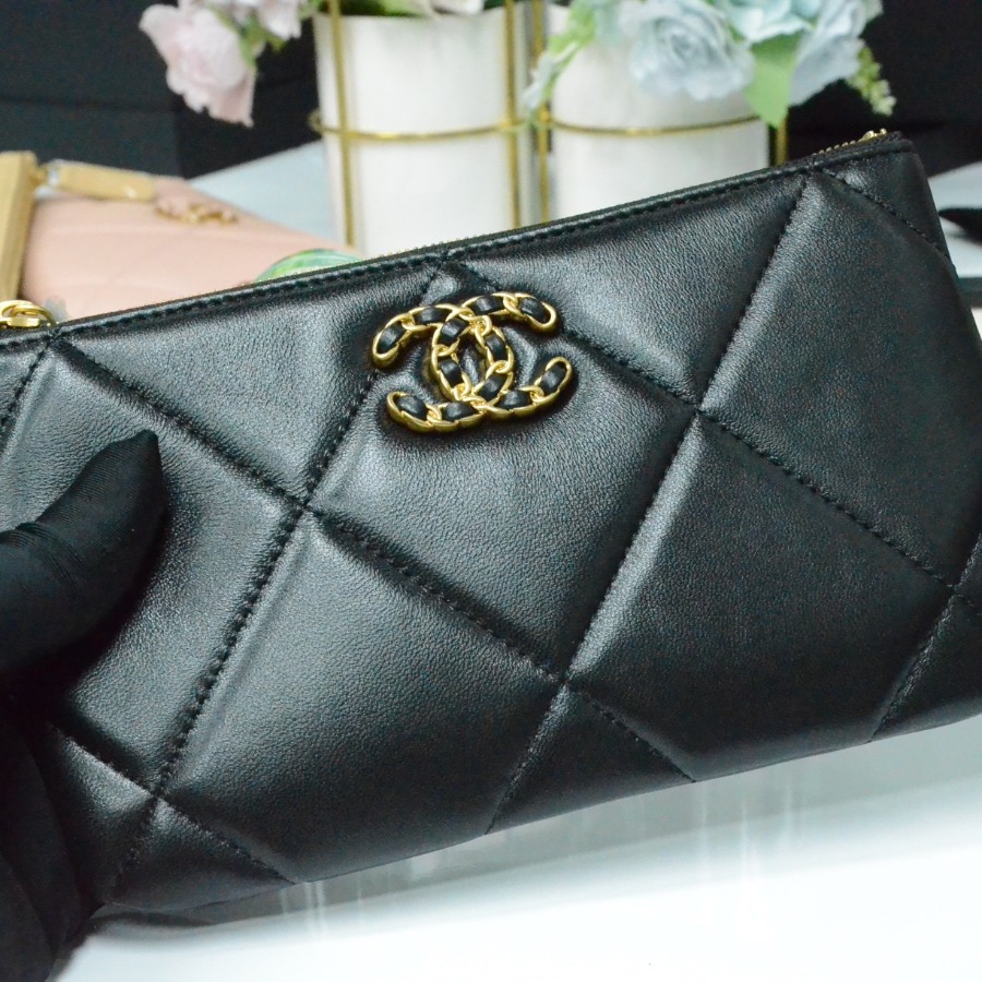 chanel 19 small pouch , chanel small leather goods