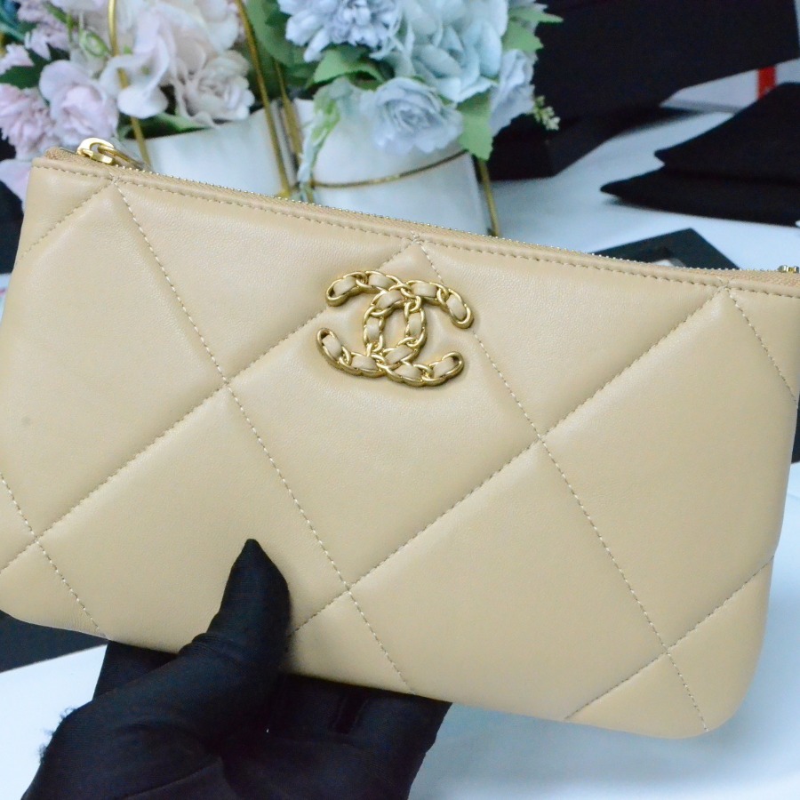 chanel 19 small pouch , chanel small leather goods