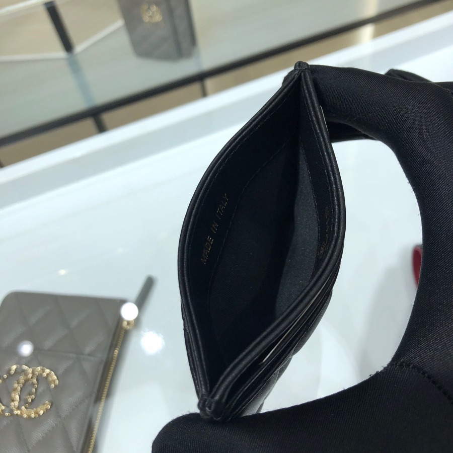 chanel 19 card holder, chanel small leather goods