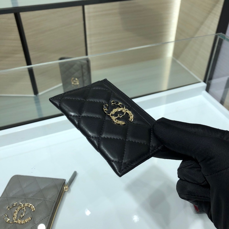chanel 19 card holder, chanel small leather goods