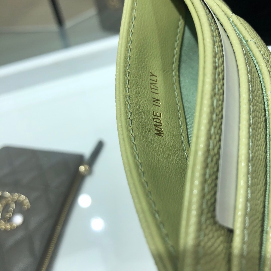 chanel 19 card holder, chanel small leather goods