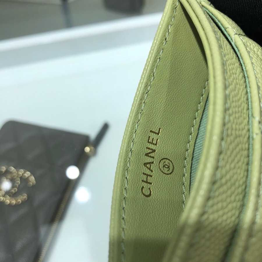 chanel 19 card holder, chanel small leather goods